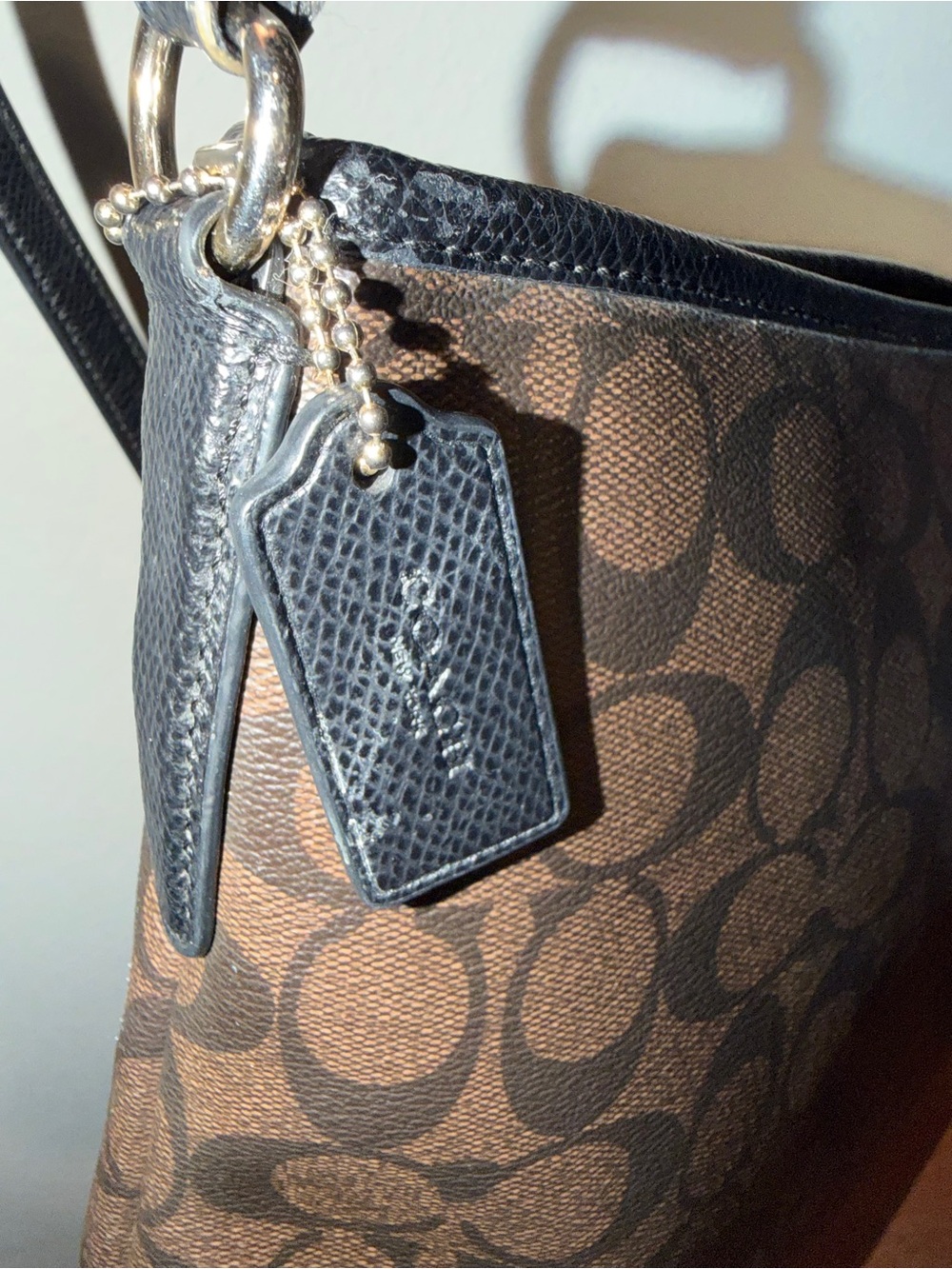 Coach Brown Signature Crossbody with Black Trim and Gold Hardware with hangtag - Picture 5 of 11